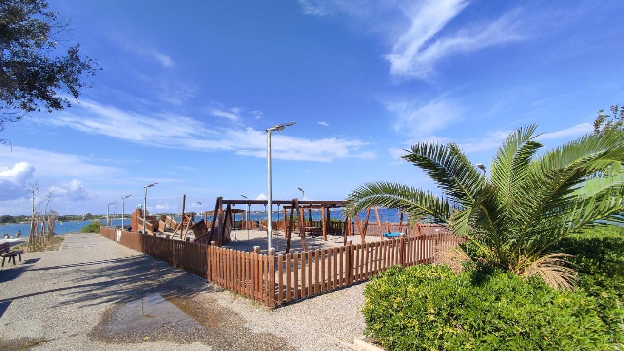 アルテミダBeautiful Choice - Near Athens Airport - 50M From The Sea - Iq+アパートメント エクステリア 写真