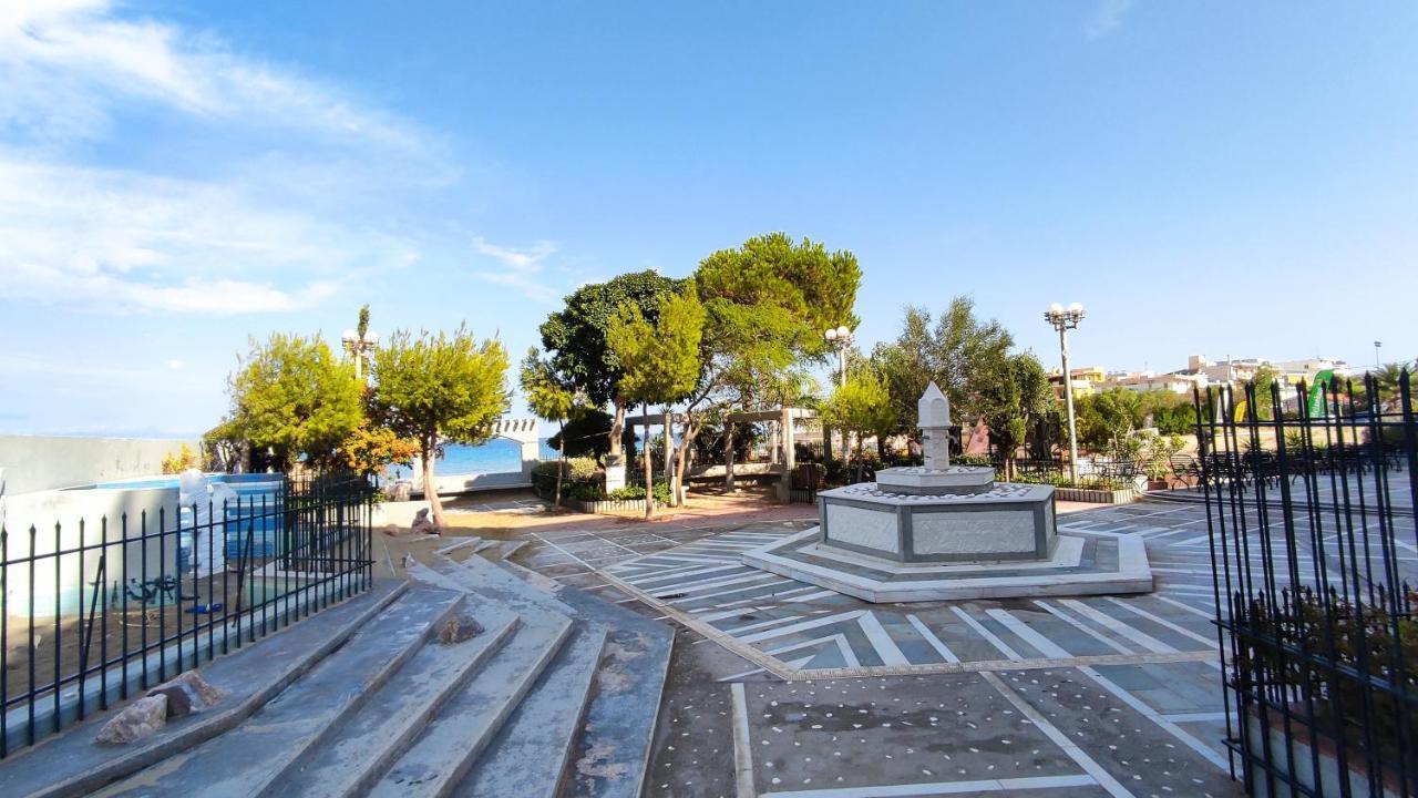 アルテミダBeautiful Choice - Near Athens Airport - 50M From The Sea - Iq+アパートメント エクステリア 写真
